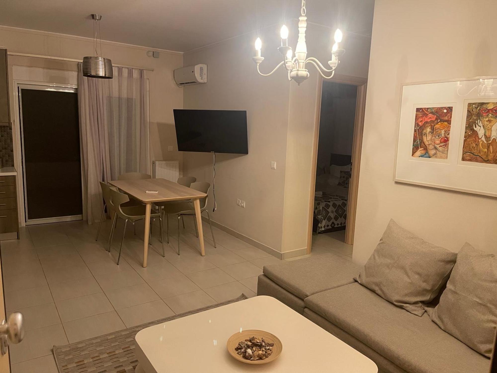 Luxurious 6 bedroom villa In A Great Location Chalkís Extérieur photo